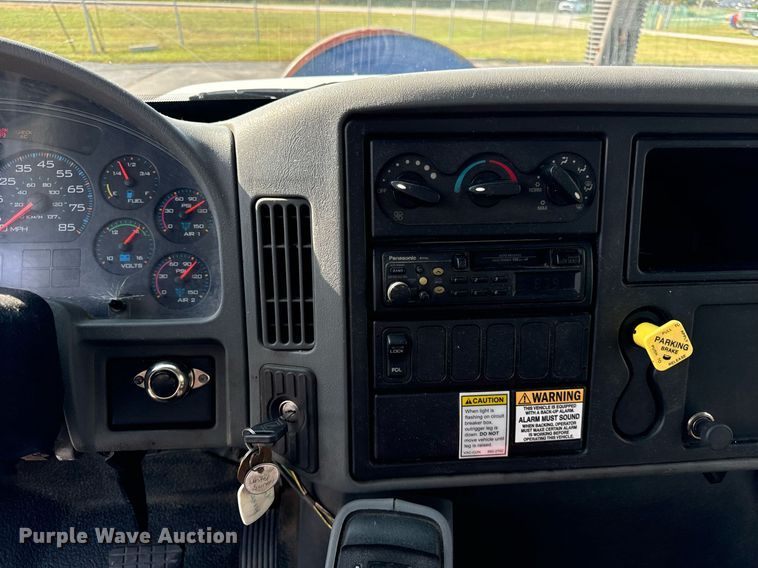 image for item DV5908 2007 International 7400 sewer jetter truck