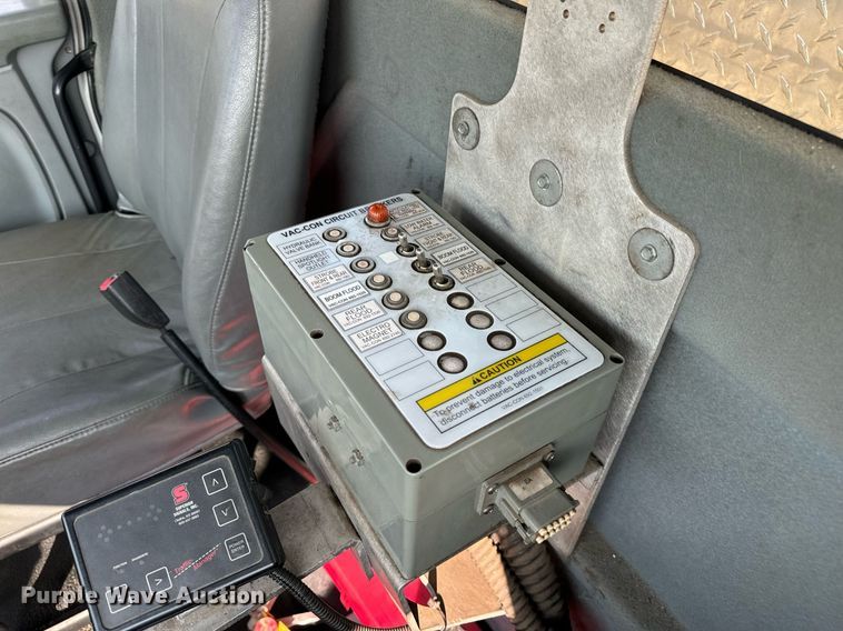 image for item DV5908 2007 International 7400 sewer jetter truck