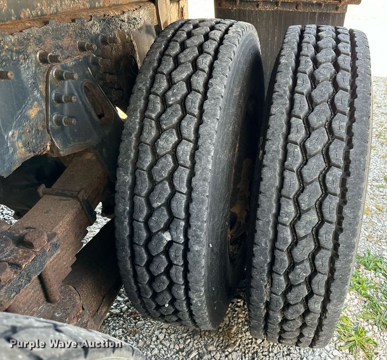 image for item DV5908 2007 International 7400 sewer jetter truck