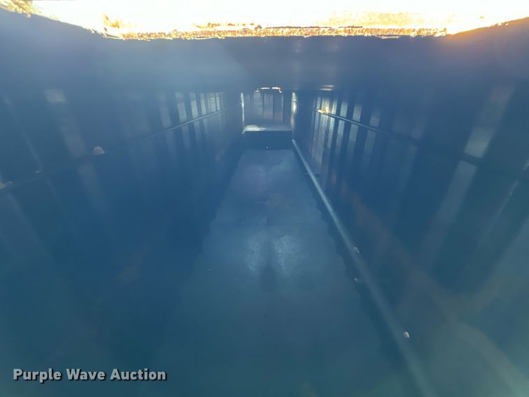 image for item DX1147 2007 Troxell frac tank trailer