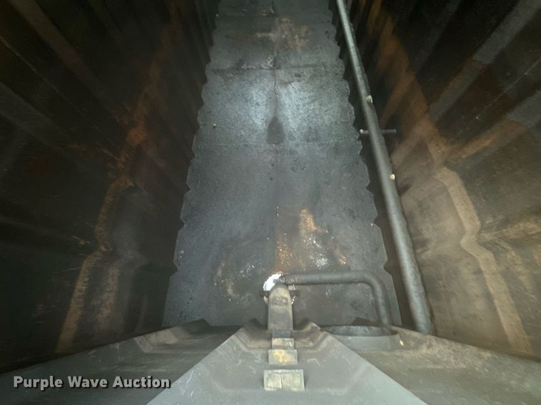 image for item DX1147 2007 Troxell frac tank trailer