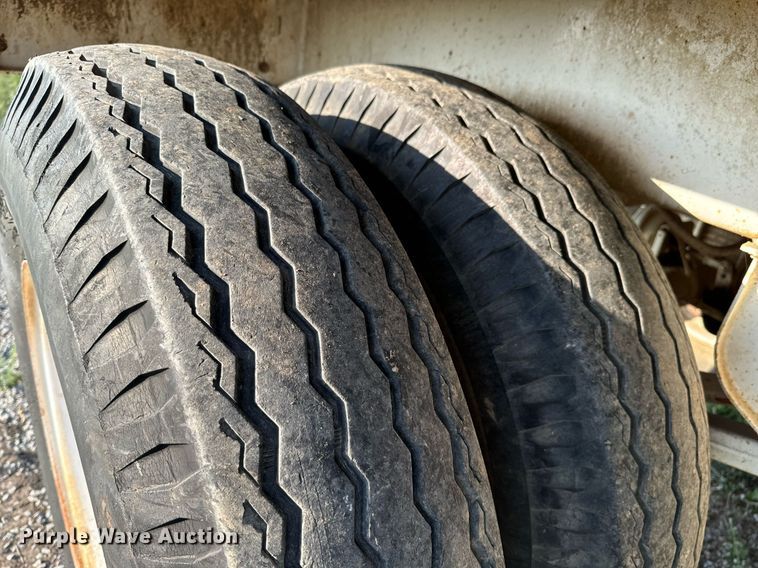 image for item DX1147 2007 Troxell frac tank trailer