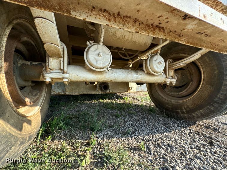 image for item DX1147 2007 Troxell frac tank trailer