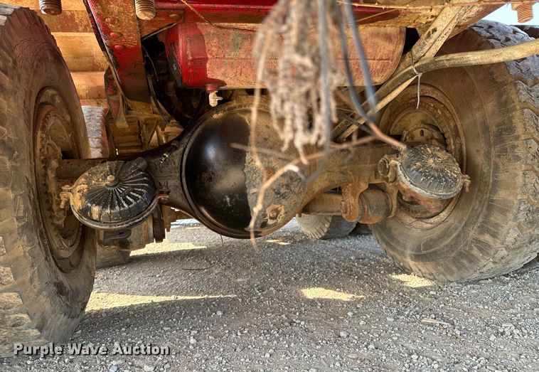 image for item DX1148 1985 Chevrolet Kodiak  digger derrick truck