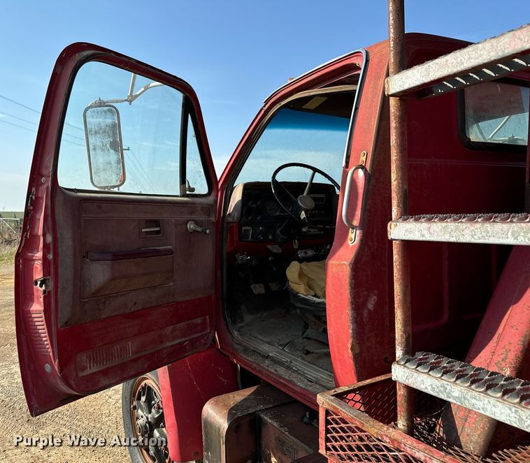 image for item DX1148 1985 Chevrolet Kodiak  digger derrick truck