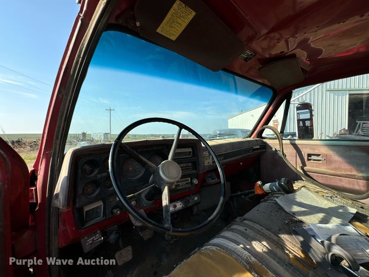 image for item DX1148 1985 Chevrolet Kodiak  digger derrick truck