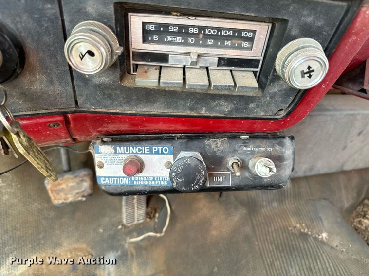 image for item DX1148 1985 Chevrolet Kodiak  digger derrick truck