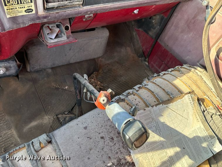 image for item DX1148 1985 Chevrolet Kodiak  digger derrick truck