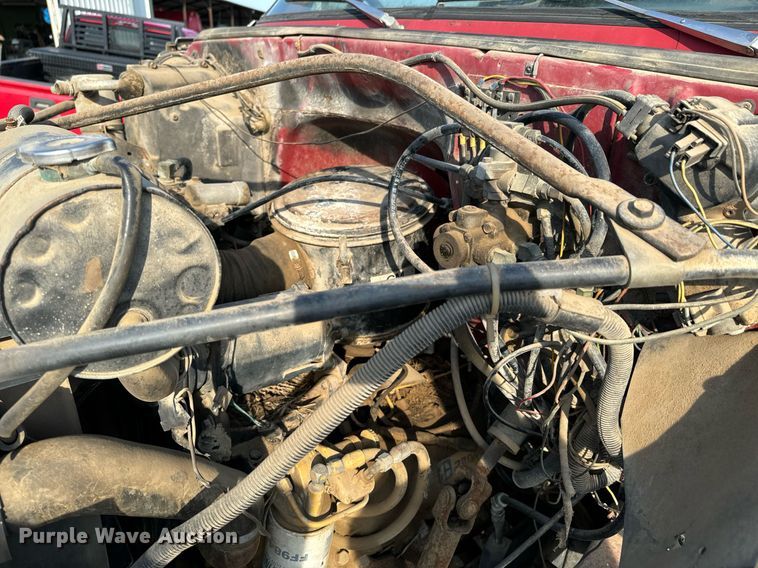 image for item DX1148 1985 Chevrolet Kodiak  digger derrick truck