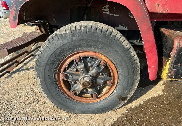 image for item DX1148 1985 Chevrolet Kodiak  digger derrick truck