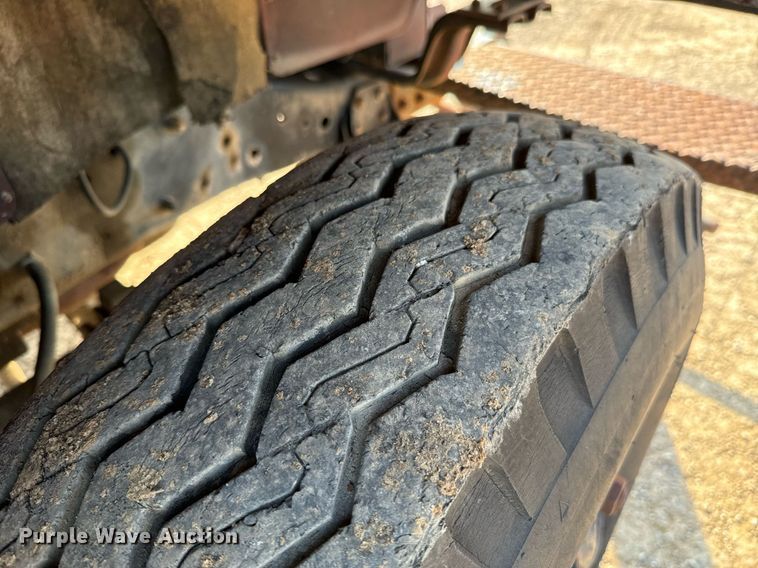 image for item DX1148 1985 Chevrolet Kodiak  digger derrick truck