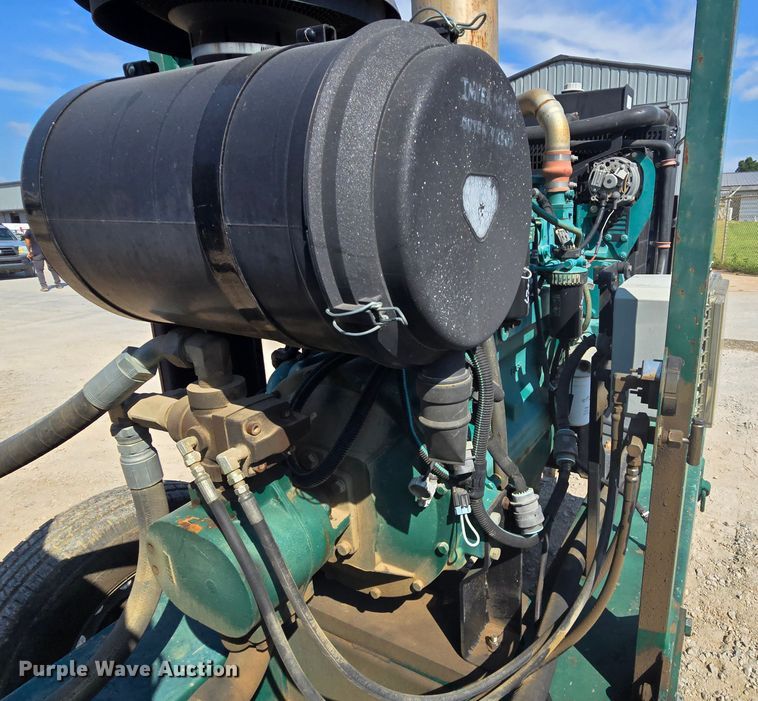 image for item DX1174 2009 Pioneer Pump D25 hydraulic power unit