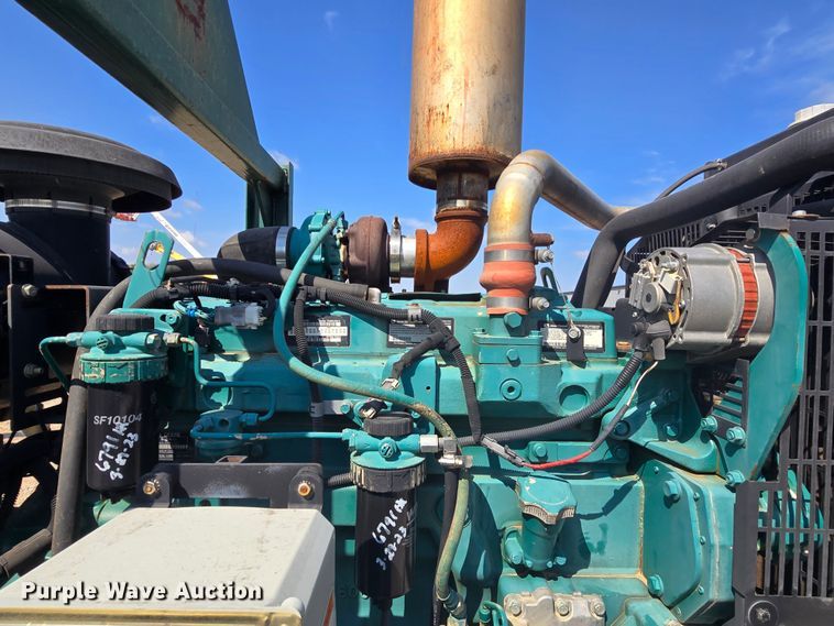 image for item DX1174 2009 Pioneer Pump D25 hydraulic power unit