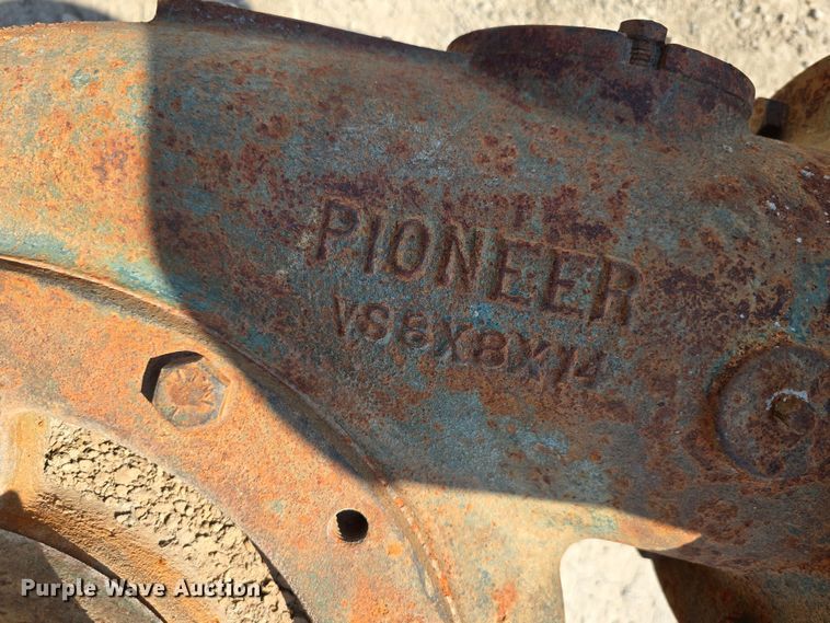 image for item DX1175 2009 Pioneer Pump D25 hydraulic power unit