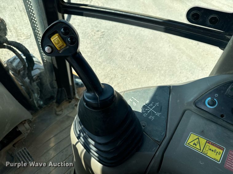 image for item DX1176 2015 Case 580 Super N backhoe