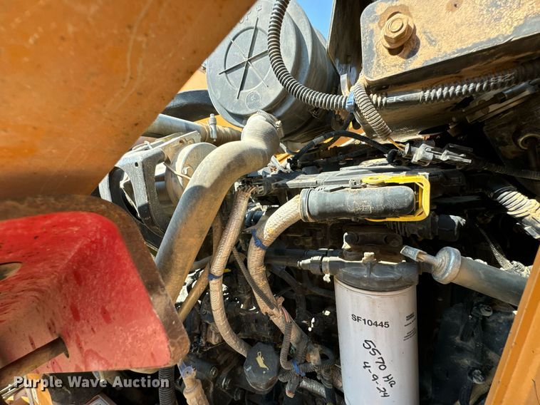 image for item DX1176 2015 Case 580 Super N backhoe