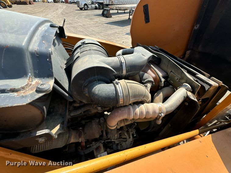 image for item DX1176 2015 Case 580 Super N backhoe