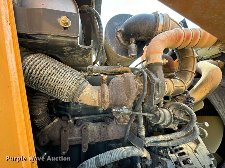 image for item DX1176 2015 Case 580 Super N backhoe