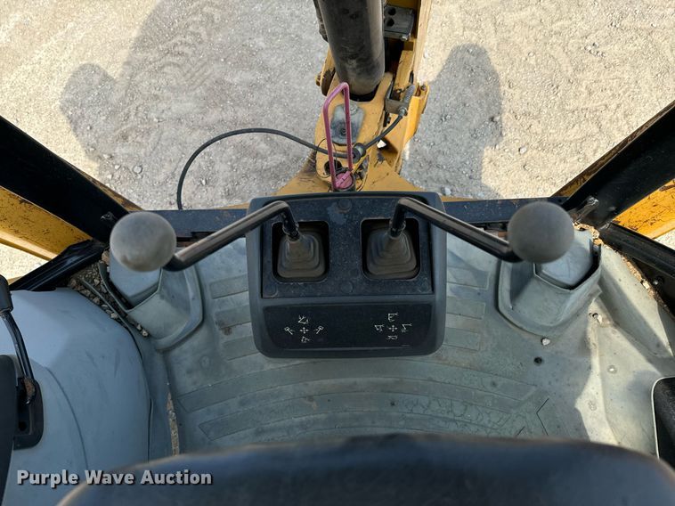 image for item DX1177 2012 Caterpillar 416F backhoe