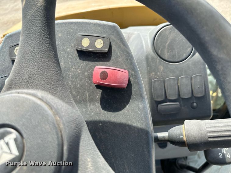 image for item DX1177 2012 Caterpillar 416F backhoe