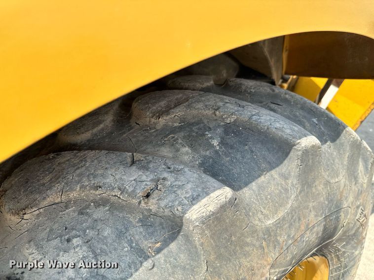 image for item DX1177 2012 Caterpillar 416F backhoe