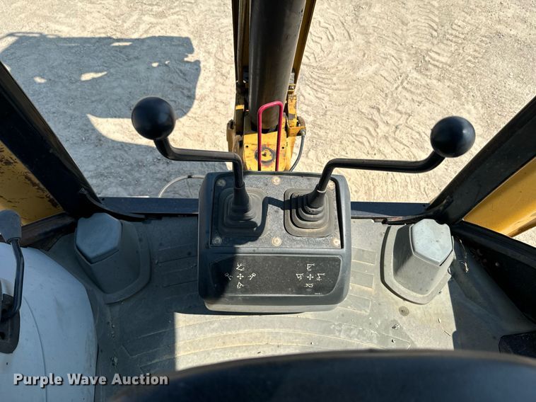 image for item DX1178 2008 Caterpillar 416E backhoe