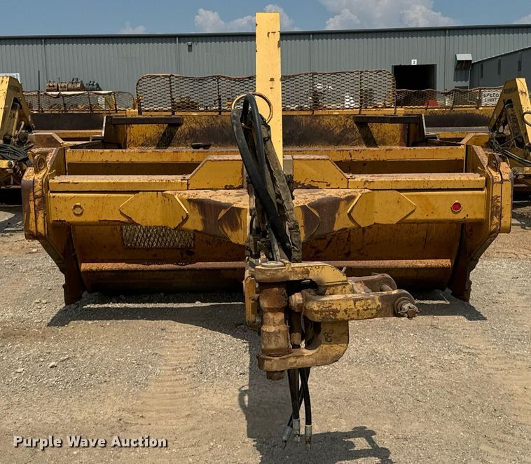 image for item DX1180 2004 Reynold  17E10.5 scraper