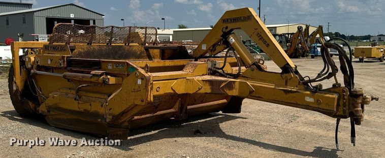 image for item DX1180 2004 Reynold  17E10.5 scraper