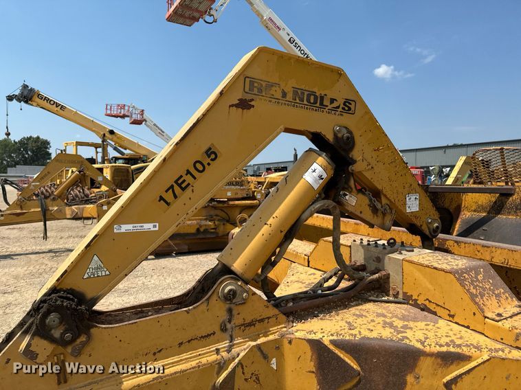 image for item DX1180 2004 Reynold  17E10.5 scraper