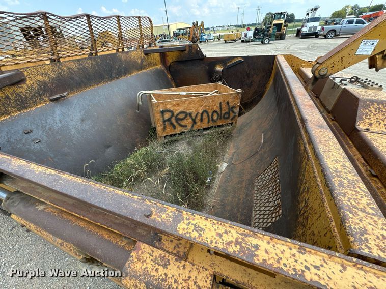 image for item DX1180 2004 Reynold  17E10.5 scraper