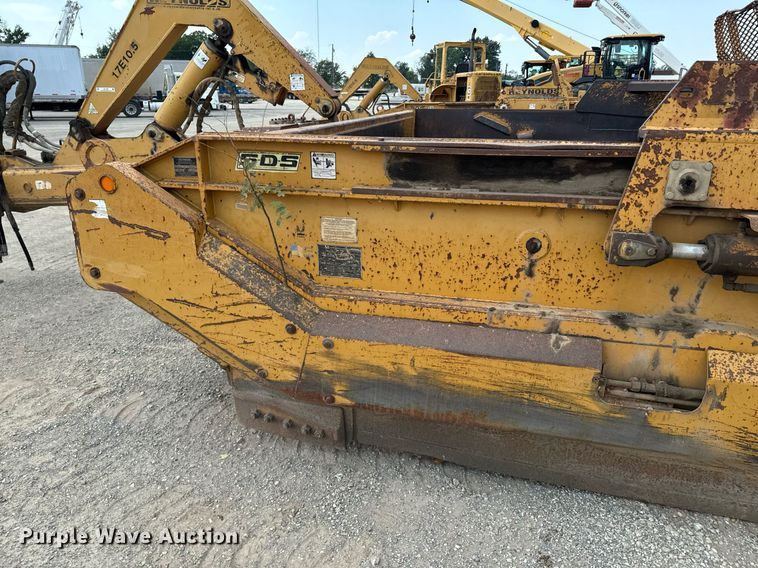 image for item DX1180 2004 Reynold  17E10.5 scraper