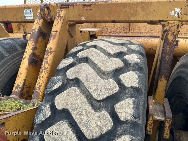 image for item DX1180 2004 Reynold  17E10.5 scraper