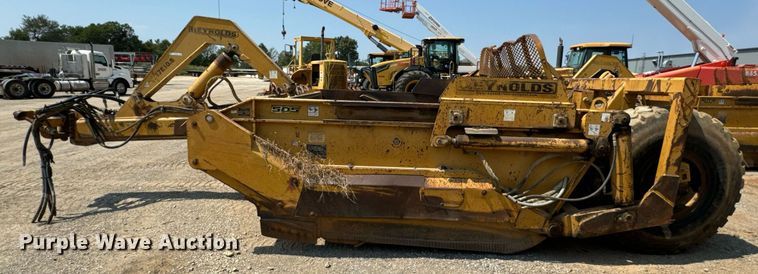 image for item DX1181 2004 Reynolds 17E10.5 scraper