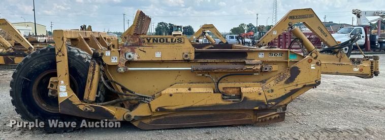 image for item DX1182 2004 Reynolds 17E10.5 scraper