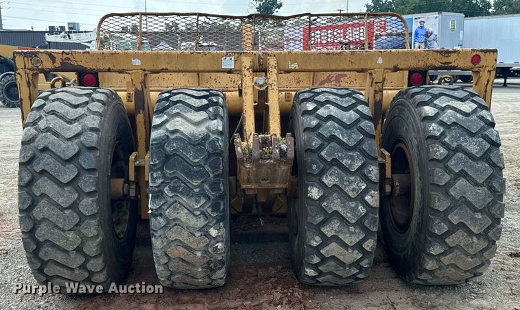 image for item DX1182 2004 Reynolds 17E10.5 scraper