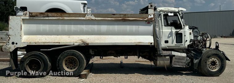 image for item DX1188 2017 Mack GU713 dump truck