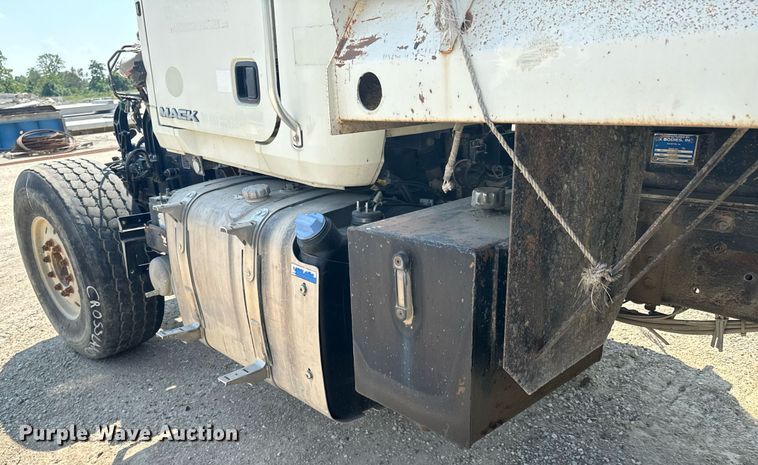 image for item DX1188 2017 Mack GU713 dump truck