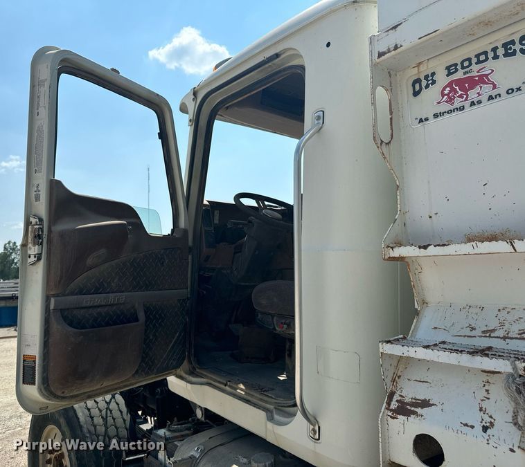 image for item DX1188 2017 Mack GU713 dump truck