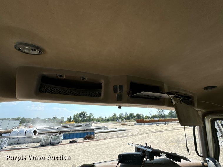 image for item DX1188 2017 Mack GU713 dump truck