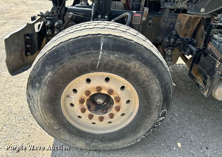 image for item DX1188 2017 Mack GU713 dump truck