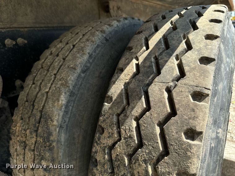 image for item DX1188 2017 Mack GU713 dump truck