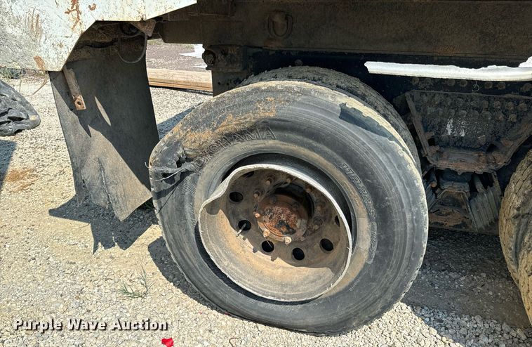 image for item DX1188 2017 Mack GU713 dump truck