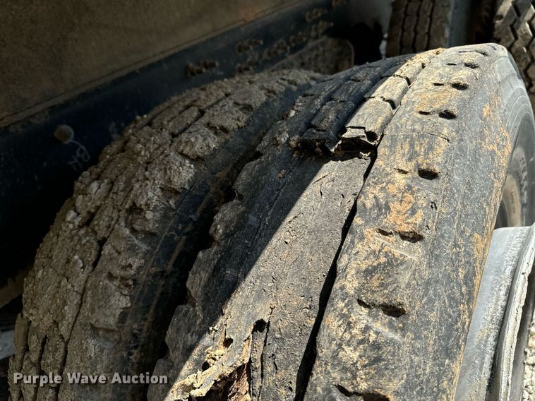 image for item DX1188 2017 Mack GU713 dump truck