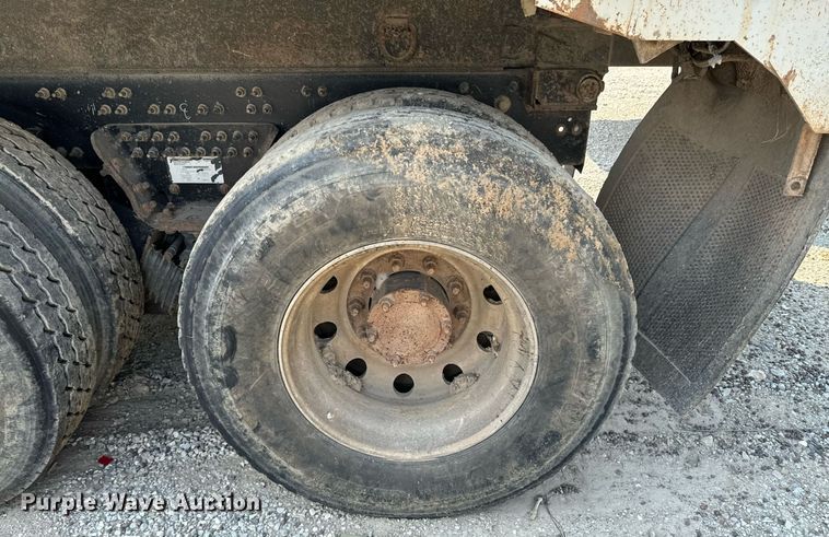 image for item DX1188 2017 Mack GU713 dump truck