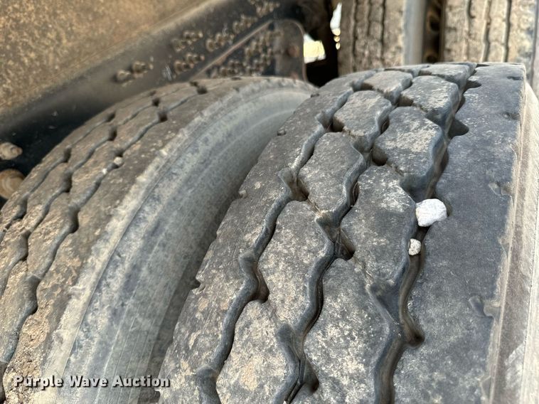 image for item DX1188 2017 Mack GU713 dump truck