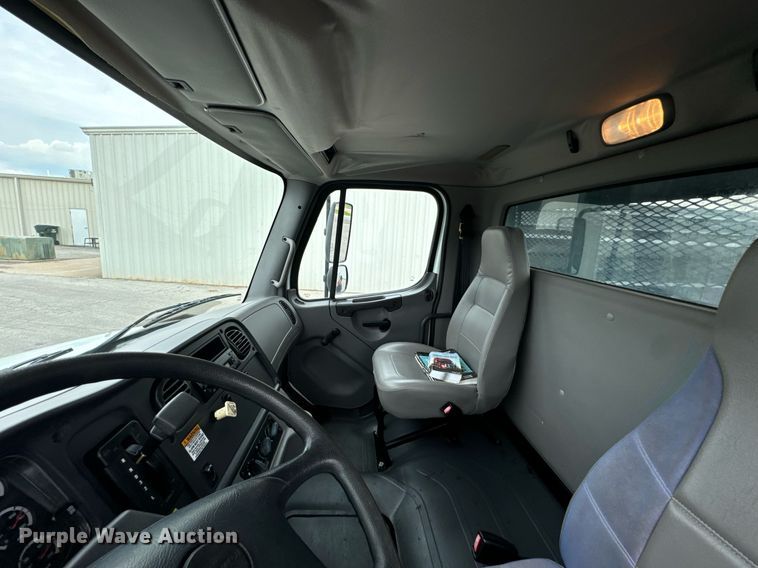 image for item DX1192 2009 Freightliner M2 dump truck