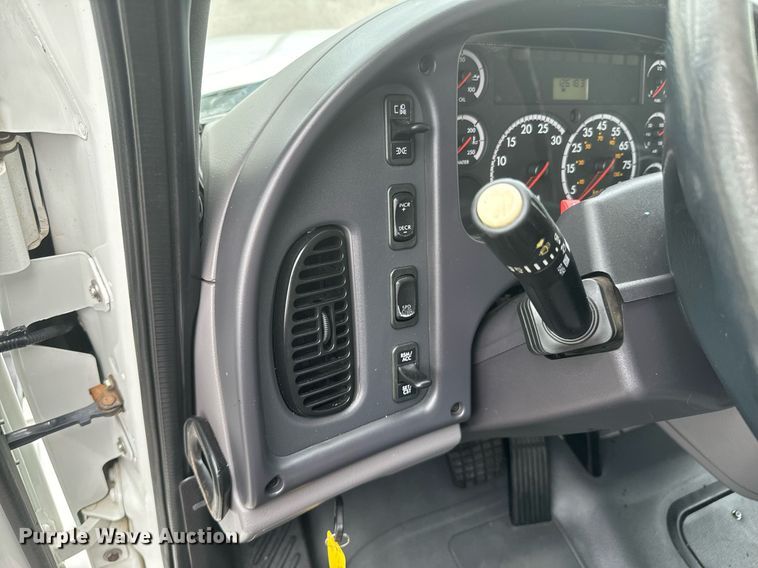 image for item DX1192 2009 Freightliner M2 dump truck