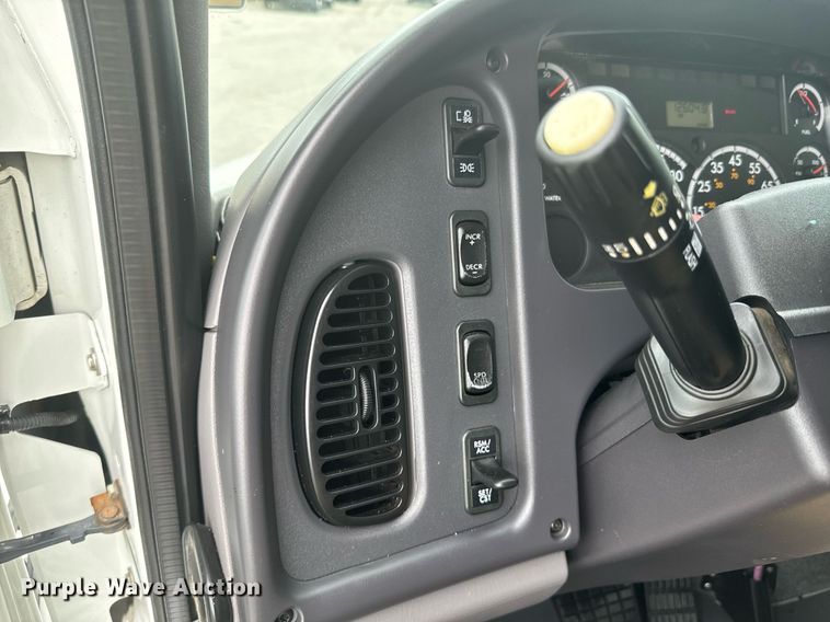 image for item DX1192 2009 Freightliner M2 dump truck