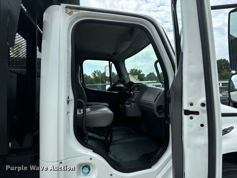 image for item DX1192 2009 Freightliner M2 dump truck