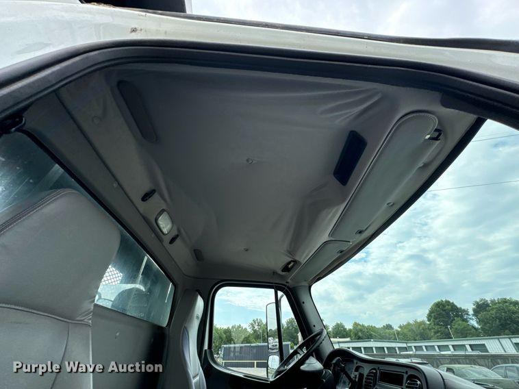 image for item DX1192 2009 Freightliner M2 dump truck